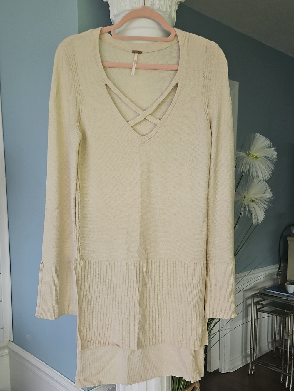 Free People - Women's Cream Long Sleeve V-Neck Sweater with Crisscross Design